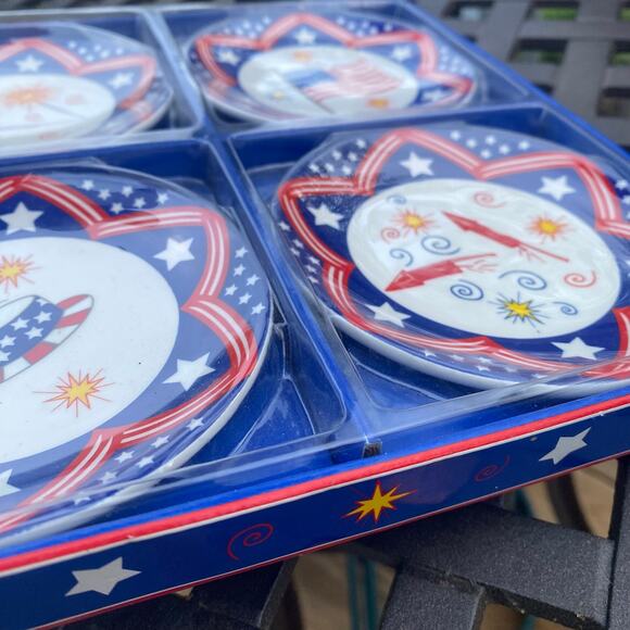 MWW Manual Woodworkers & Weaving Set of 4 Mini Plates 4th of July NIP - Picture 6 of 8